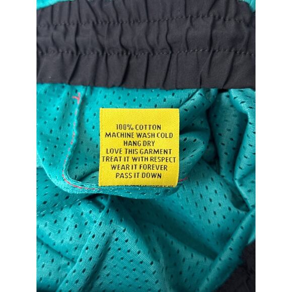 Diet Starts Monday Shorts XXL Mens Mesh Drawstring Waist Globe Graphic 6" - Picture 8 of 8